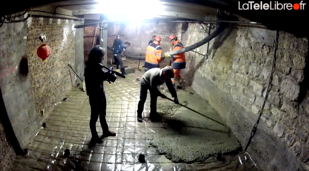 Sous les Pavés… La Dalle!