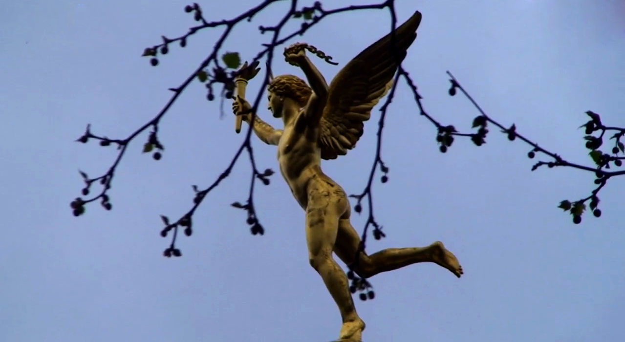 Un Drôle de 1er Tour à Paris